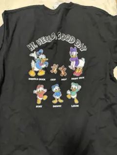 新品タグ付きドナルド半袖Ｔシャツ　キーホルダー付き　Ｌサイズ