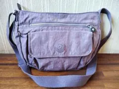 Item thumbnail for item 1b8c4152-f475-4a9a-b1b3-2c576b46f4bb