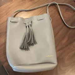 ラストセール⭐︎relume フリンジ付きグレーショルダーバッグ