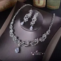 新品ジニコニア2点セット★ネックレス&イヤリング/ピアスブライダルウェディングA