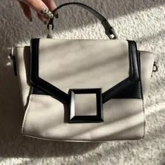 アズール　マウジー　ショルダーバッグ　ハンドバッグ　ホワイト　ブラック