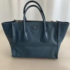 PRADA プラダ　ショルダー、ハンドバッグ
