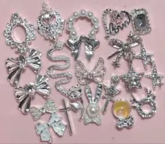 No.328 ネイルパーツ　デコパーツ　まとめ売り　セット