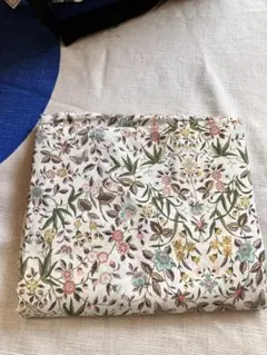 Item thumbnail for item 7b483d7f-2bf4-4fbb-9f59-e17dd8946872