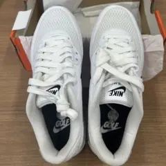 NIKE ナイキ スニーカー ホワイト × ブラック（176）