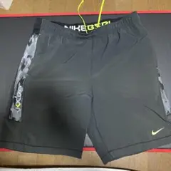 Nike DRI-FIT ショートパンツ ブラック/カモ　サイズL G