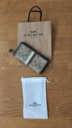 COACHモノグラム長財布