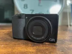 RICOH GRⅢ ワンオーナー 25年購入 シャッター6400回 RICOH GRⅢ ワンオーナー 25年購入 シャッター6400回 - メルカリ
