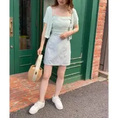 ナイスクラップ スカート