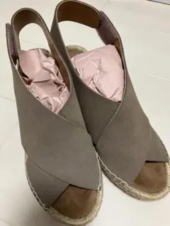 美品【maypol】メイポル メイポール サンダル 箱無し