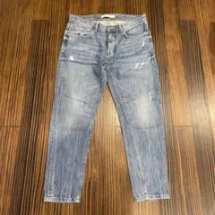ザラZARA ジーンズ　ライトブルー　スリムフィットクラッシュデニム