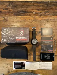 期間限定値引きLuminox CARBON SEAL 3800 SERIESのサムネイル