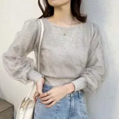 【新品未使用】チュール重ねラメニット　グレージュ　ナイスクラップ