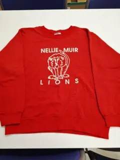 古着屋で購入　トレーナー