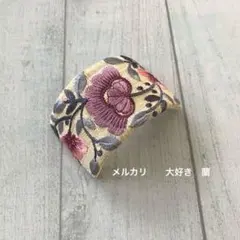 インド刺繍リボン　紫とピンクの花の刺繍　ポニーフック(ソフトワイヤー入り)