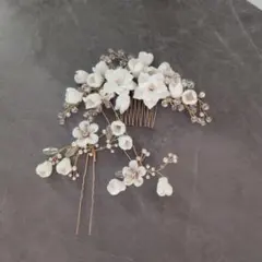 ウェディング髪飾り 花モチーフ