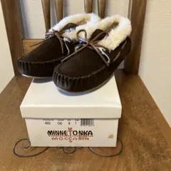 Item thumbnail for item b9fdc4b3-8e4b-4c5e-8e85-eea9bc479896