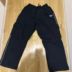 Reebok 黒 カーゴパンツ