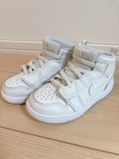 NIKE ジョーダン スニーカー ハイカット 15cm