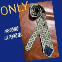 ONLY　小紋柄ネクタイ　ベージュ　シルク100%　メンズのサムネイル