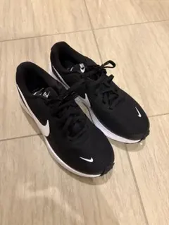 NIKE REVOLUTION 8 レディース ランニングシューズ　24.0cm