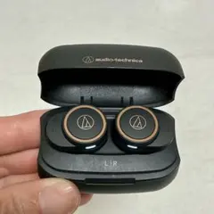 audio-technica ワイヤレスイヤホン 充電ケース付き