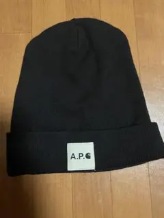 A.P.C. ×Carhartt 黒 ビーニー