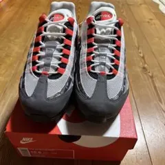 お値下14.新品Nike Air Max 95 グレー/レッド 28.5cm