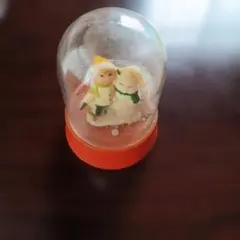 スノードーム 置物 子供と雪だるま