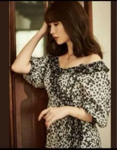 Vol.1 Floral Jacquard Dress herlipto フローラル