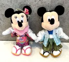 極美品2023☆ディズニー お正月 ぬいぐるみバッジ ミッキー ミニー 着物