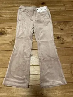 GU ヌクヌクニットコール　フレアパンツ　110㎝