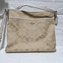 COACH ベージュ ショルダーバッグ