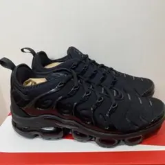 24年製　AIRVAPORMAX PULS トリプルブラック
