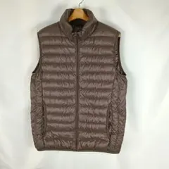 ユニクロ ウルトラライトダウンベスト XL ブラウン 茶 美品 - メルカリ
