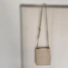 ポシェット