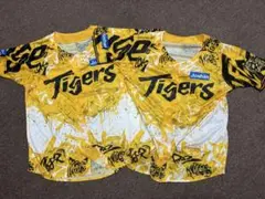 阪神タイガース ユニフォーム 2枚　ウルトラの夏　2025年　来場者限定