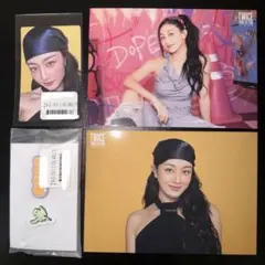 TWICE ラントレ2枚＆ オンラインくじ ジヒョ ピンバッジ+ステッカーセット