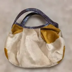 ハラコレザーのミニハンドバッグ ベージュ キャメル 冬