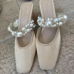 RANDA ベージュ パール装飾 ミュール