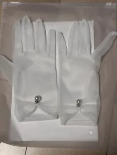 ホワイトフォーマル手袋 パール付き