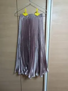 マジェスティックレゴン シャイニーランダムプリーツスカート ピンク M