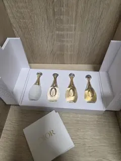 Dior J'adore 香水 ミニボトルセット 巾着 トランプショッパー付き