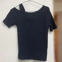 GU オフショルダーTシャツ ブラック