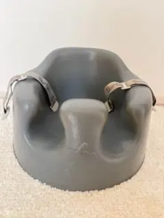 Bumbo バンボ　ベビーソファ グレー　ベルト付き