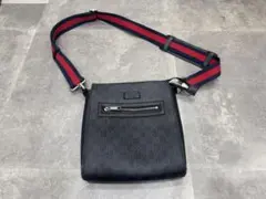 GUCCI ブラック ショルダーバッグのサムネイル
