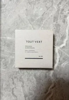 TOUT VERT PRESSED SUNSCREENのサムネイル