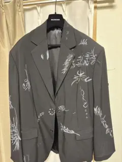 Adio様 バレンシアガ 23SS グラフィティスケーターテーラードジャケット BALENCIAGA（バレンシアガ） 23SS SKATER TAILORED JACKET IN BLACK