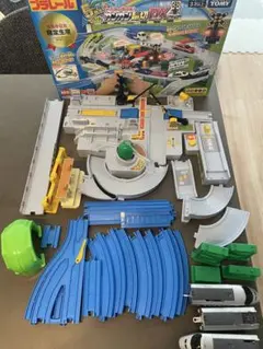 Item thumbnail for item a17b18ca-b1b9-4f06-aa71-d7bdadfd1986