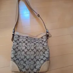 最終セール！Coach モノグラム ショルダーバッグ